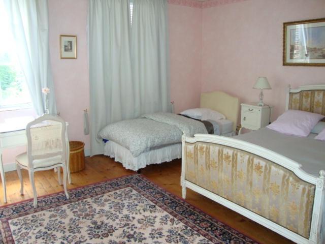 Au Charme Des Pommiers Bed & Breakfast Thiberville Екстериор снимка