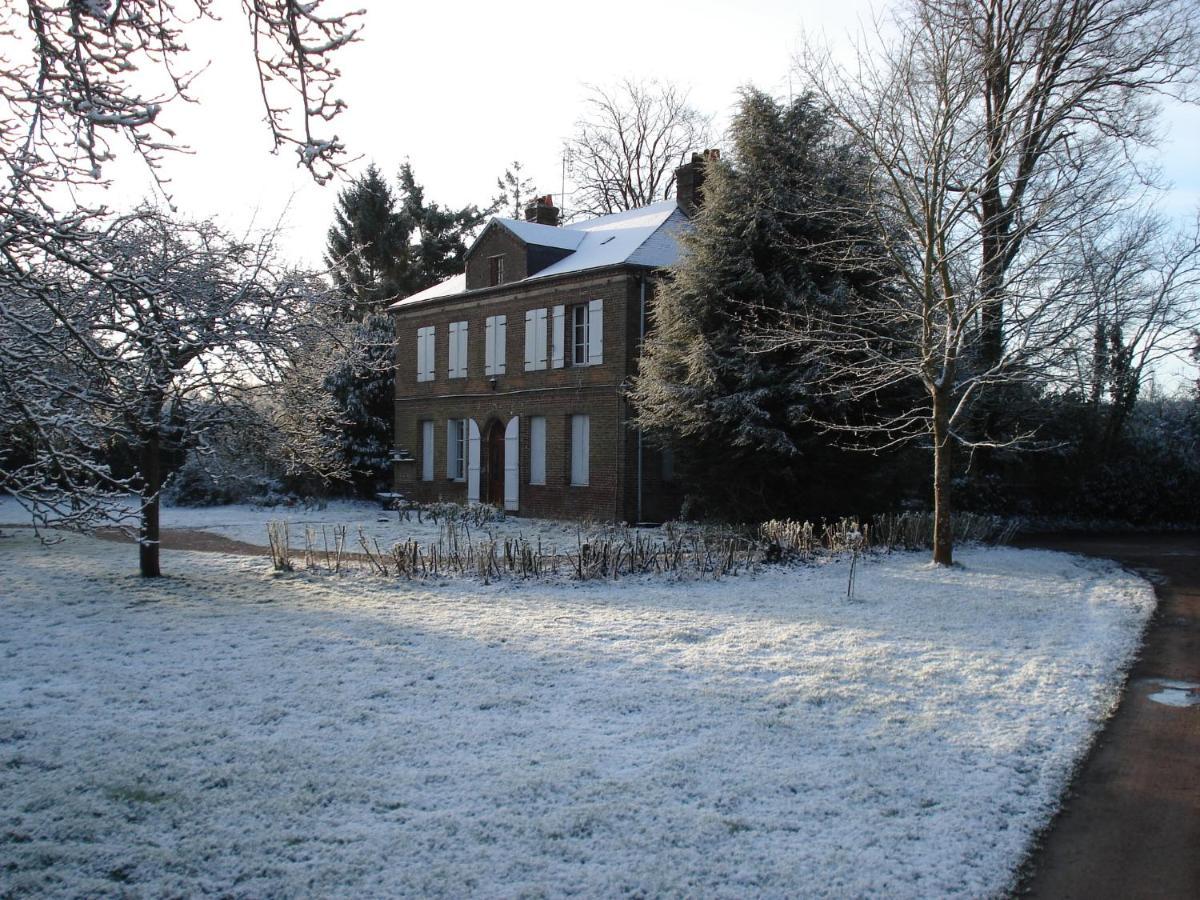 Au Charme Des Pommiers Bed & Breakfast Thiberville Екстериор снимка